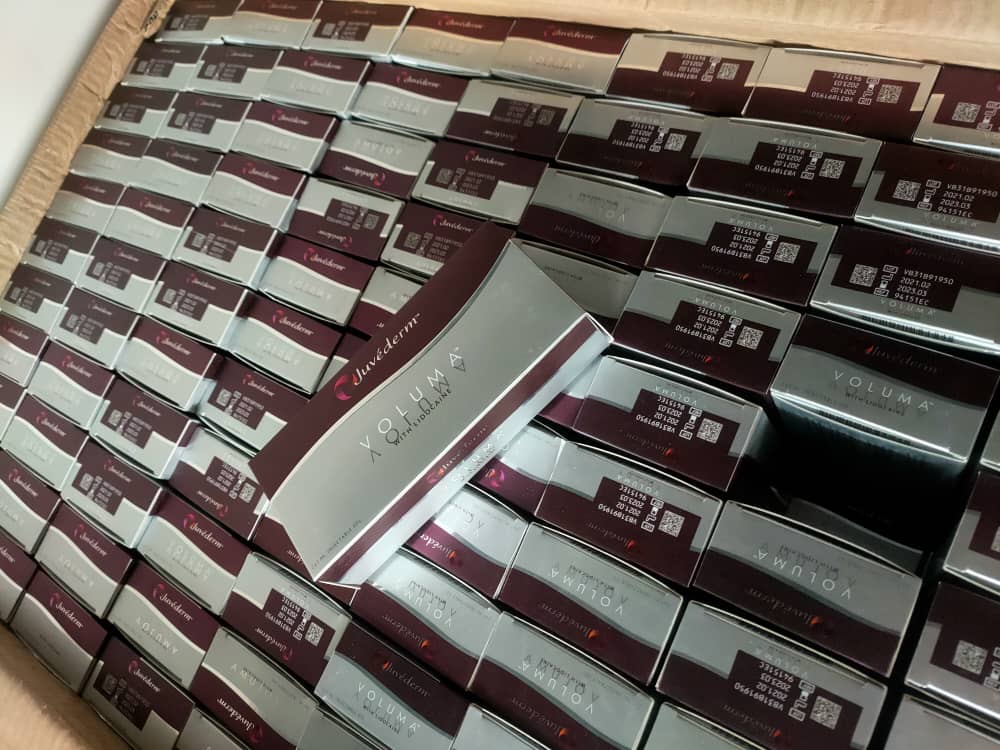 Juvederm Voluma Cross Linked Hyaluronic Acid Dermal Filler For Nose And China With 2 * 1 Ml