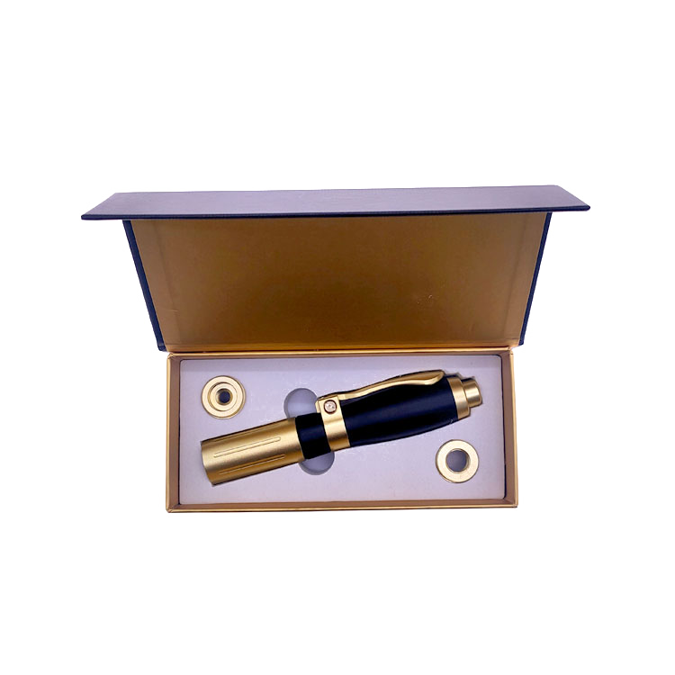 Using Hyaluron Pen To Inject Dermal Filler For Lips Enhancement